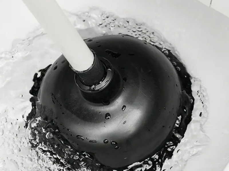 广州最专业清理化粪池、抽污水池、抽油池、抽泥浆