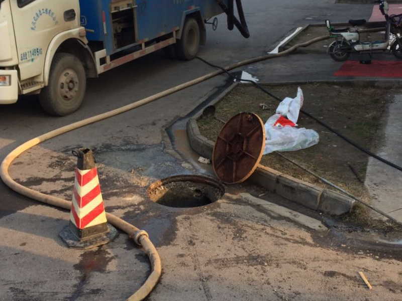广州天河区附近下水道疏通 化粪池清理 抽粪吸污