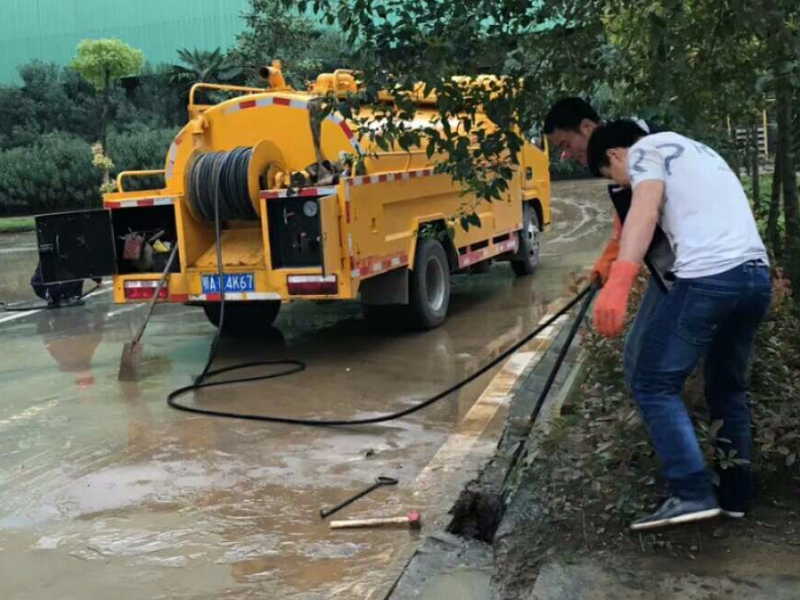 广州市天河区疏通下水道高压车冲洗管道