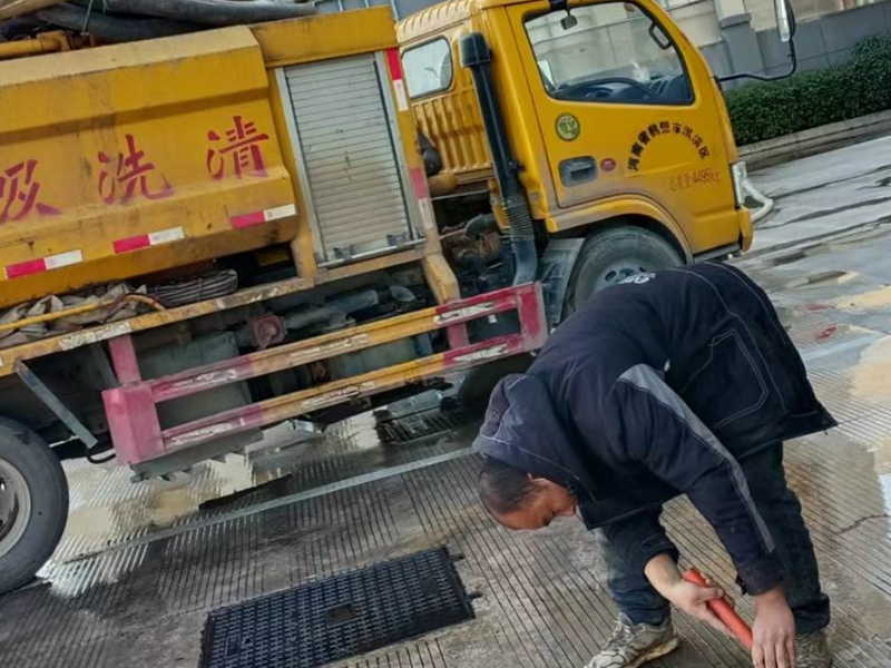 广州专业针对学校饭堂隔油池清理、排污管道的清通工程